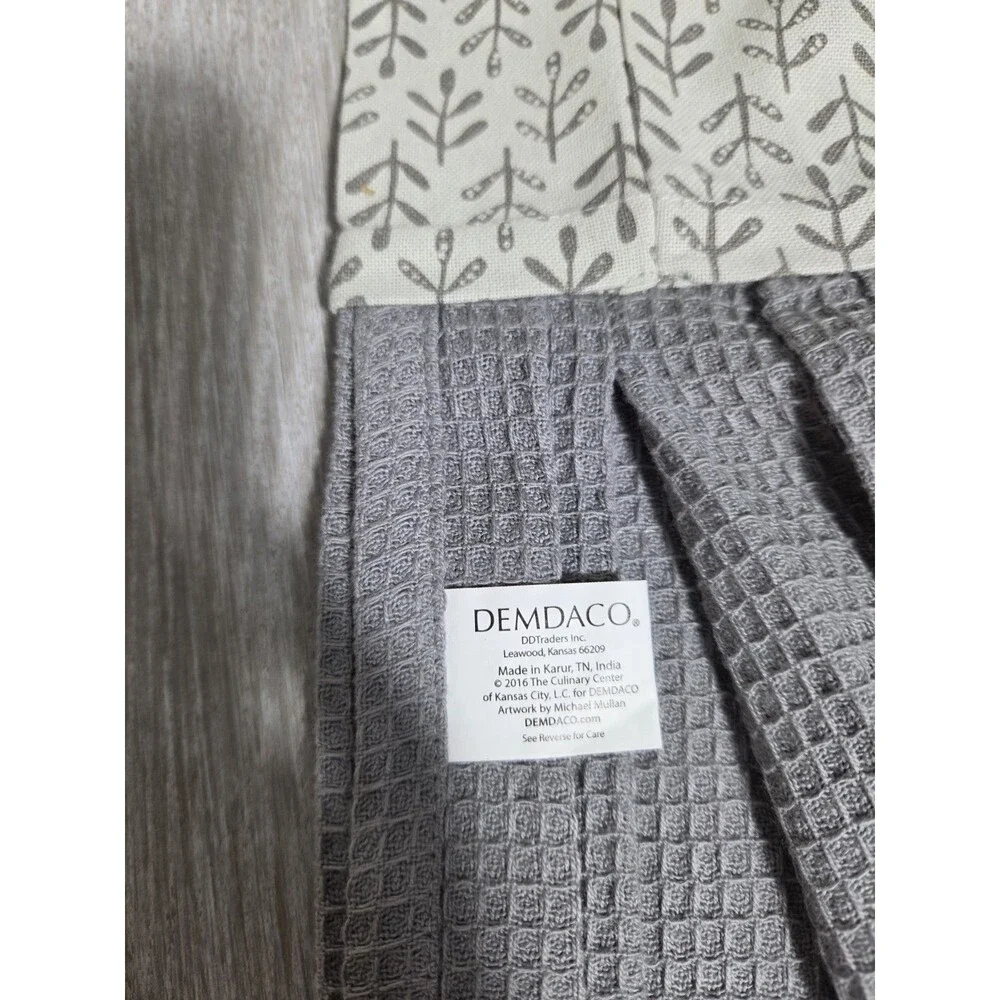 NWT Kitchen Boa Eat Drink Neck Kitchen Towel Gray Cotton Waffle Demdaco